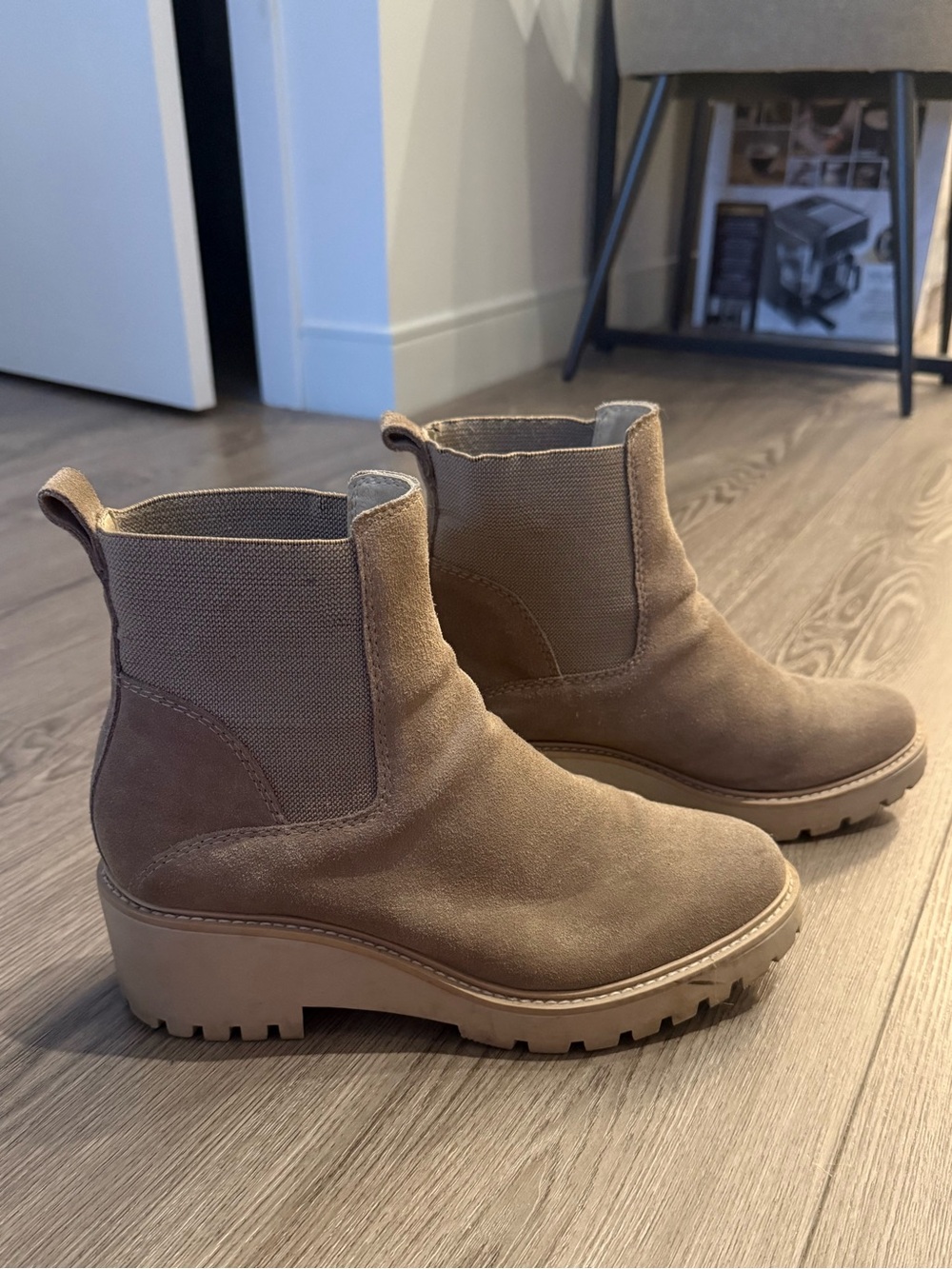 Dolce Vita - Wedge Ankle Boots in Tan